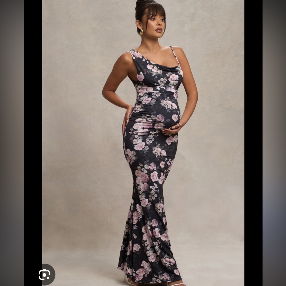 Elegant Floral Maxi Dress in Black and Pink